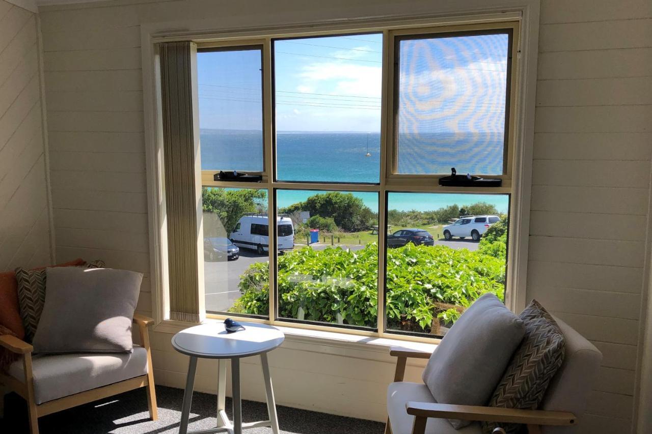 Binalong Beach Cottage Beachfront At Bay Of Fires Next To Restaurant Binalong Bay Екстер'єр фото